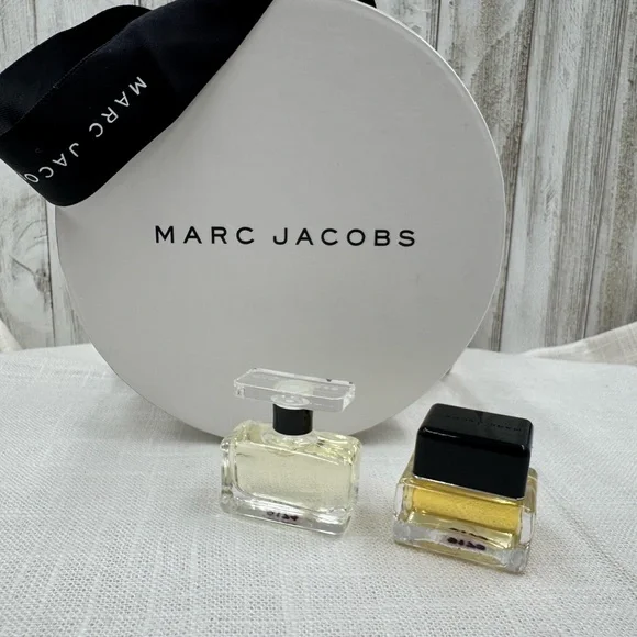 Marc Jacobs Daisy , Oh Lola Bundle Set - Picture 14 of 15